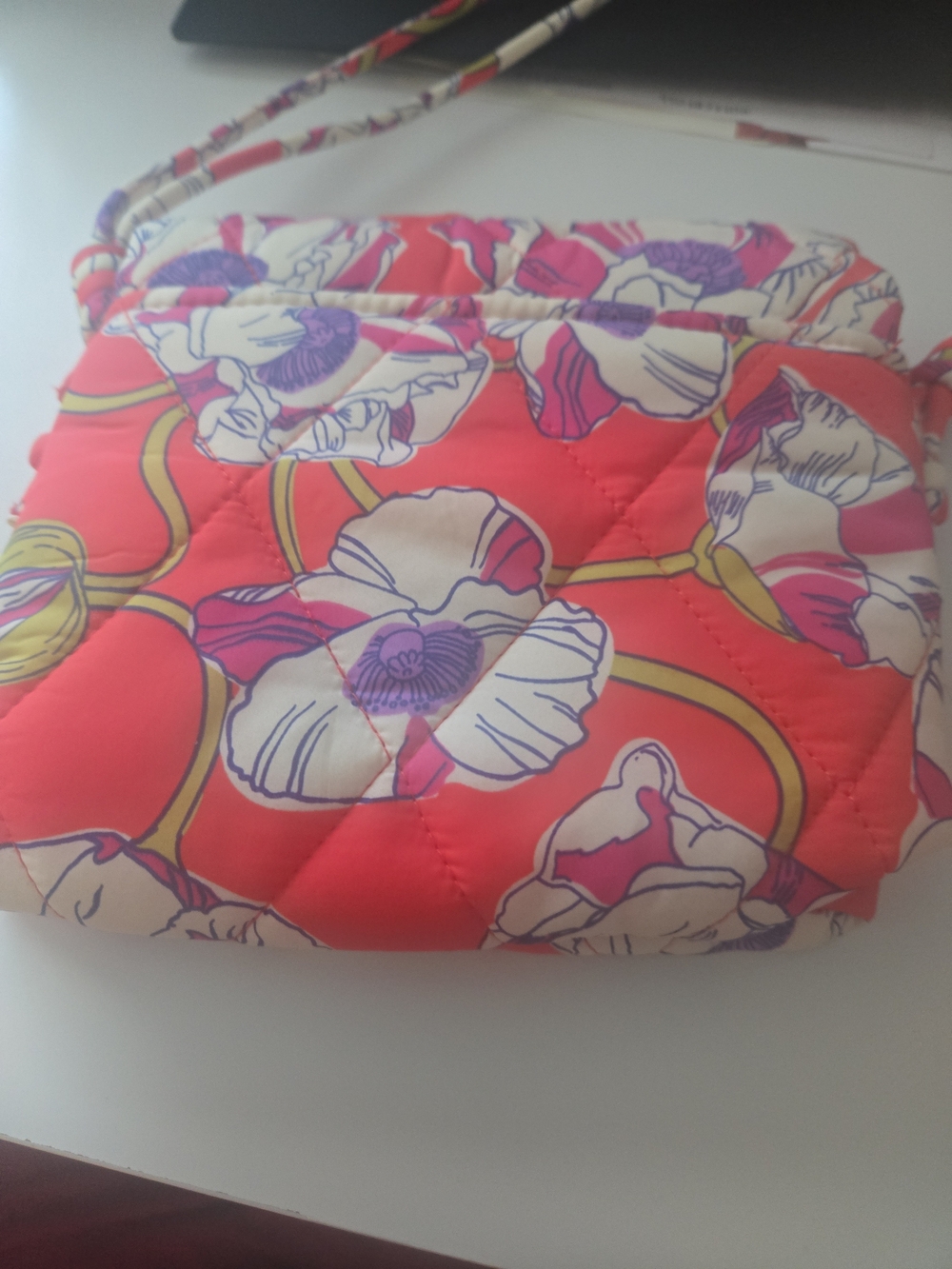 Vera Bradley Baird Hipster Shoulder Bag Swirling Poppies - Picture 4 of 7